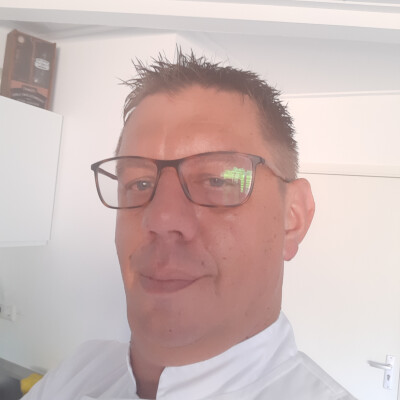 Alexander  zoekt een Appartement in Bussum
